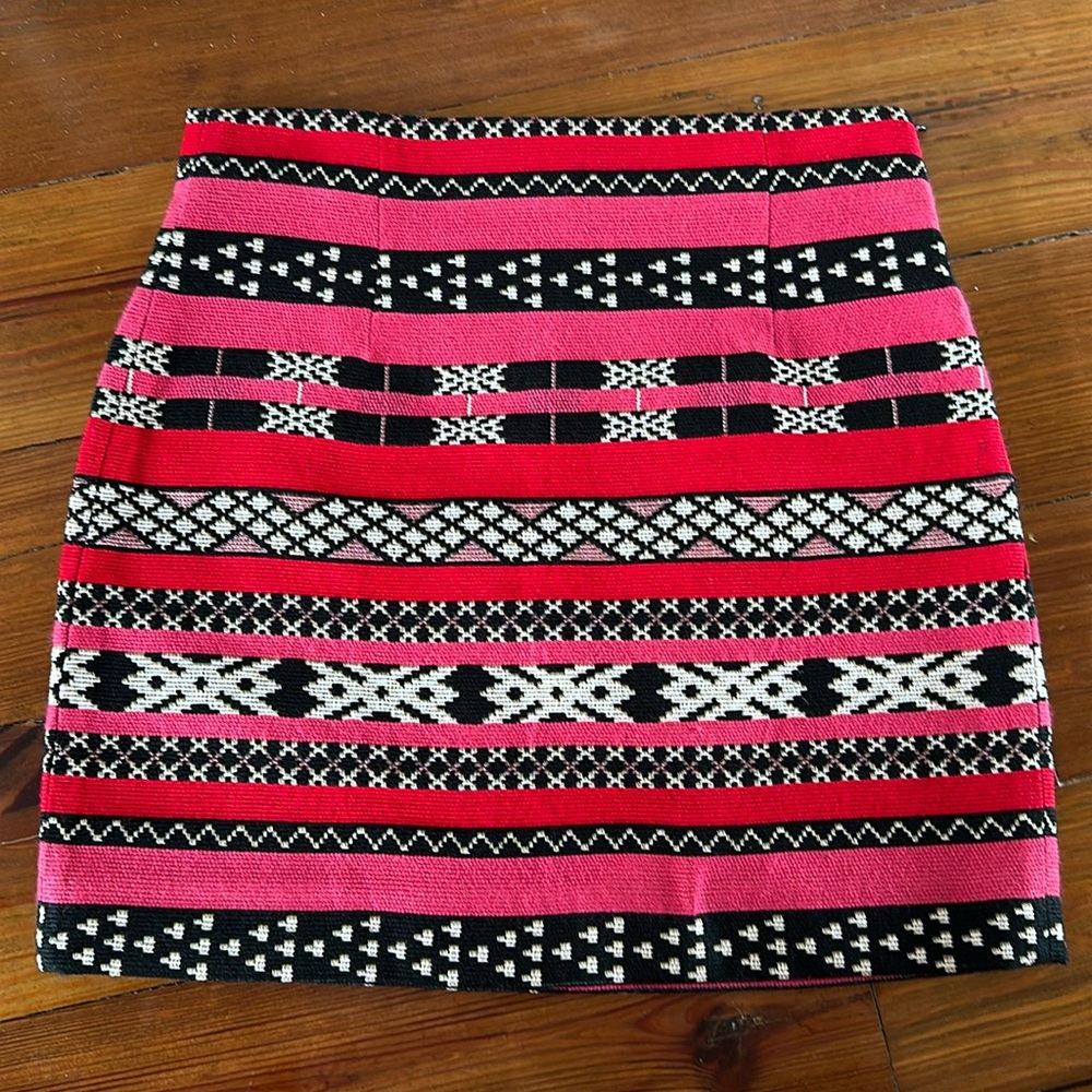 Zara pink red black printed miniskirt medium